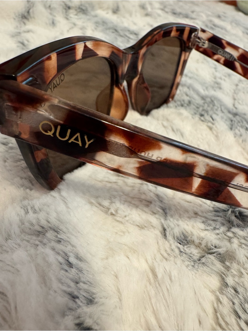 Quay Australia Tortoiseshell Brown Cat Eye Sunglasses - Picture 6 of 6